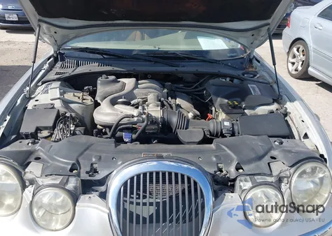 2000 Jaguar S-Type 3.0L V6 из США, поврежденный, VIN SAJDA01C2YFL10460